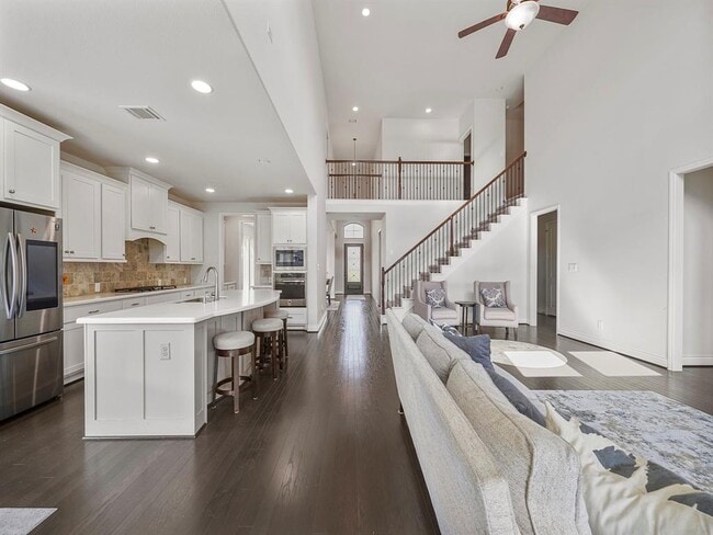 Building Photo - 3909 Lily Park Ln