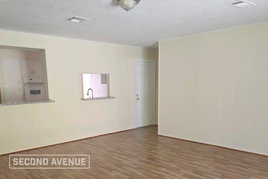 Building Photo - 11727 N Marcia Cir