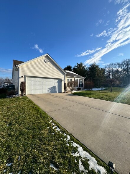 Building Photo - 18025 Lisbon Dr