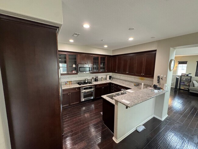 Building Photo - Spacious 2-Bed, 2-Bath Rental with Private...