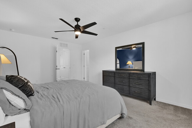 Building Photo - 3039 Springwell Lp