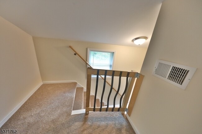 Building Photo - 241 US-206