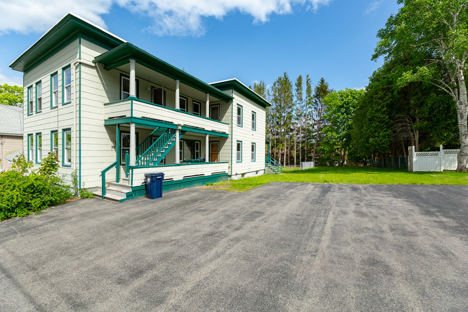 Building Photo - 23 Lafayette St