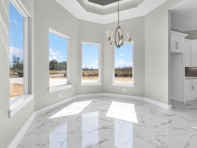 Building Photo - 3135 Kermes Dr