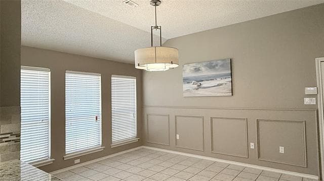 Building Photo - 2709 Serenade Ct