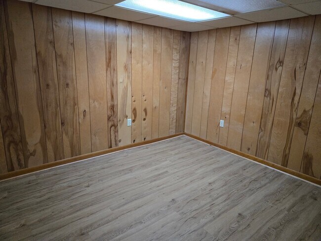 Building Photo - 3339 Sanford Dr