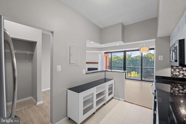 Building Photo - 2230 George C Marshall Dr