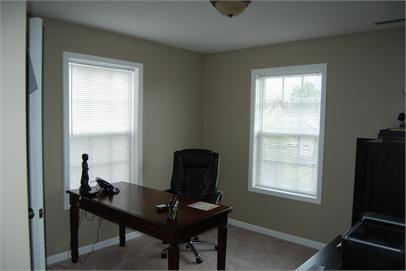 Building Photo - 2489 1st Ave