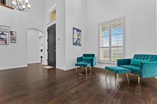 Building Photo - 2305 Hickey Dr