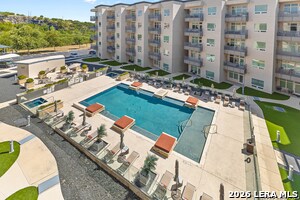 Building Photo - 17902 La Cantera Pkwy