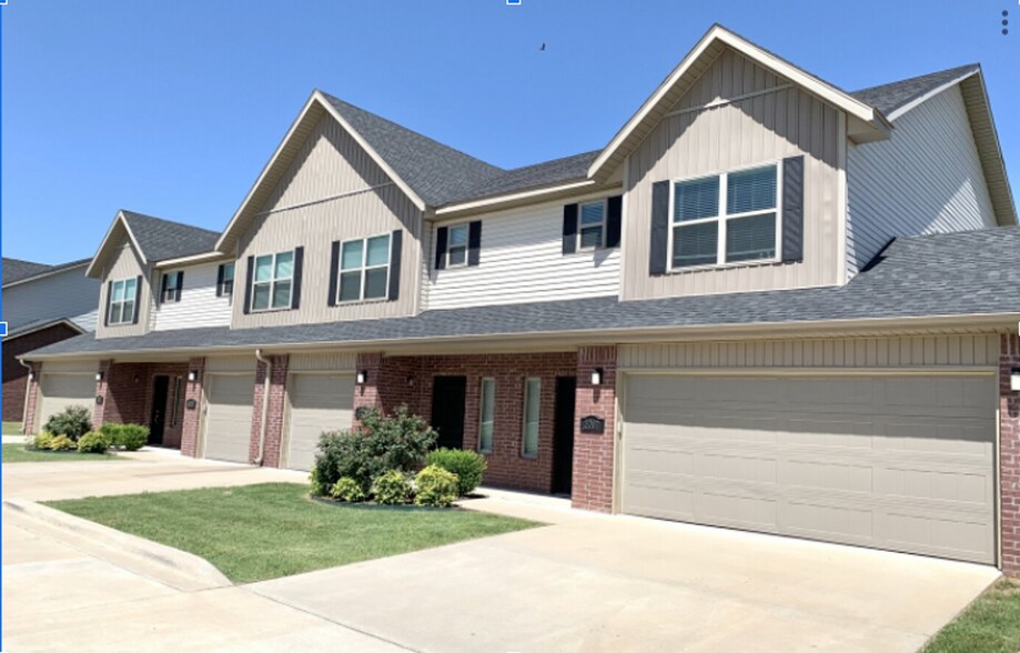 Primary Photo - 2723 W Shasta Rd
