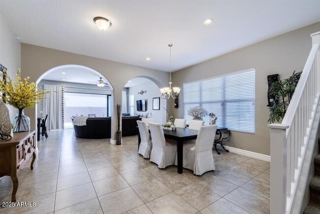 Building Photo - 5104 S Salk Ln