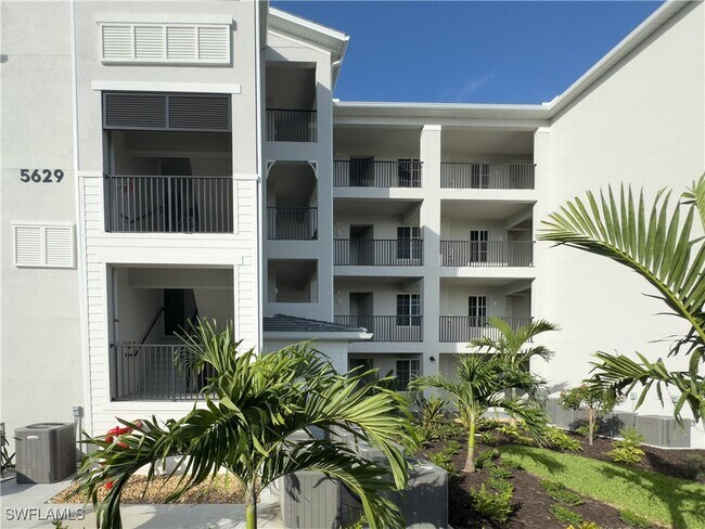 Building Photo - 5629 Double Eagle Cir