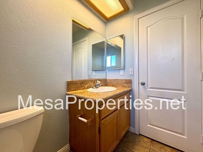 Building Photo - 13359 Medicine Bow Ct