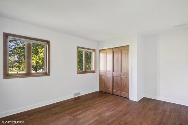 Building Photo - 2897 87th St