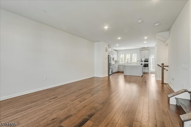 Building Photo - 27 Gala Ct