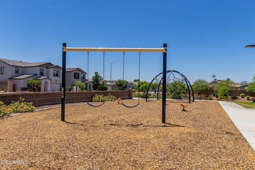 Building Photo - 1863 S 82nd Pl