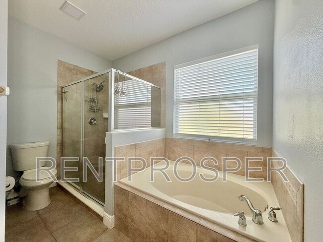 Building Photo - 4205 Canby Dr
