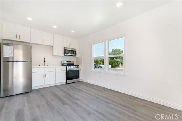 Building Photo - 11910 Elkwood St