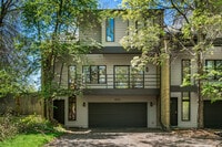 Building Photo - 670 Crescent Ln