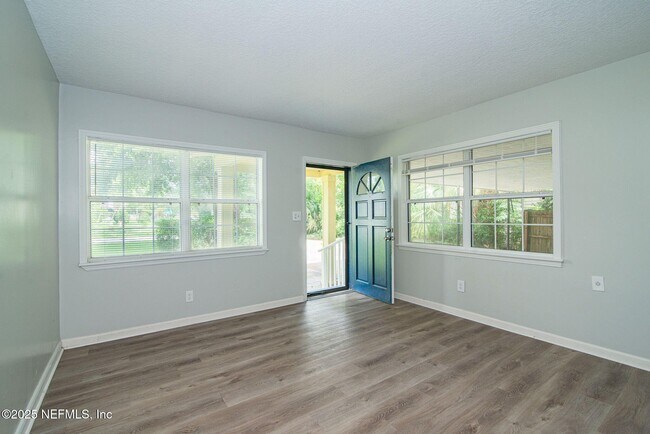 Building Photo - 1311 Pullen Rd