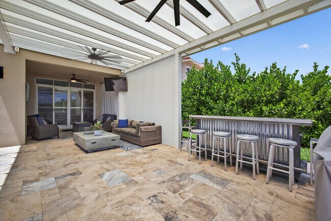 Building Photo - 9225 Delemar Ct