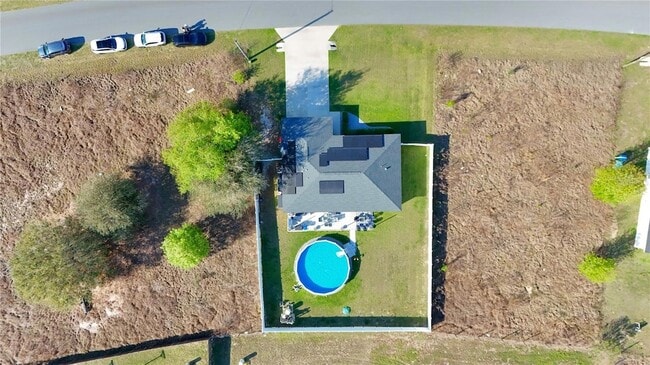 Building Photo - 35 Laurel Course