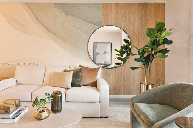 Building Photo - 1200 Brickell Bay Dr