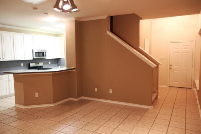 Building Photo - 142 N Camellia Grove Cir
