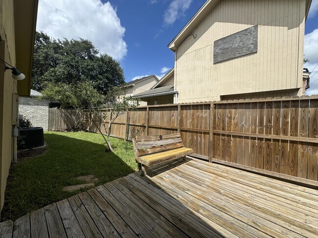 Building Photo - 7126 Fort Collins Dr