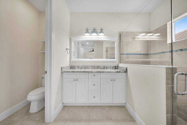 Building Photo - 14507 Manchester Dr