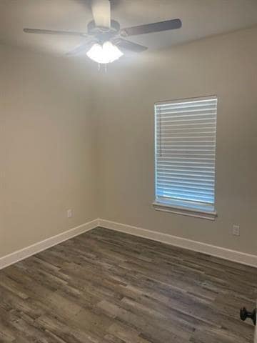 Building Photo - 7002 Phoenix Dr