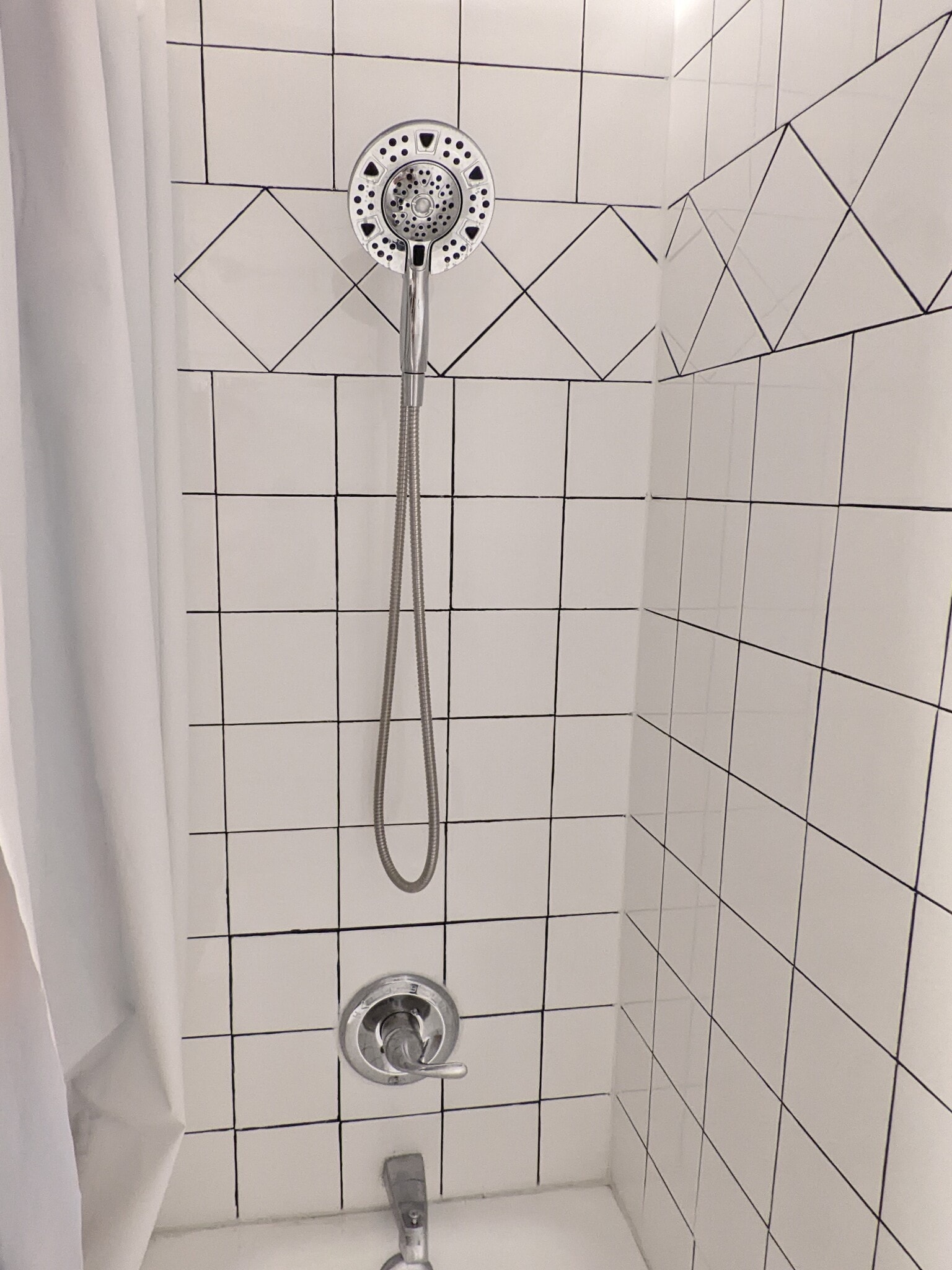 Building Photo - 655 N Pearl St