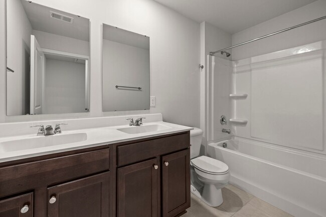 Building Photo - 4 Bedrooms Plus an Office on Cul De Sac