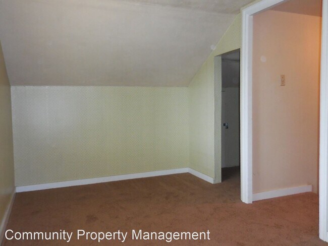 Building Photo - 3 br, 1 bath House - 914  Clatsop Ave
