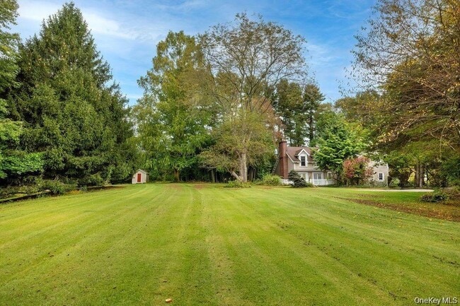 Building Photo - 127 NY-100