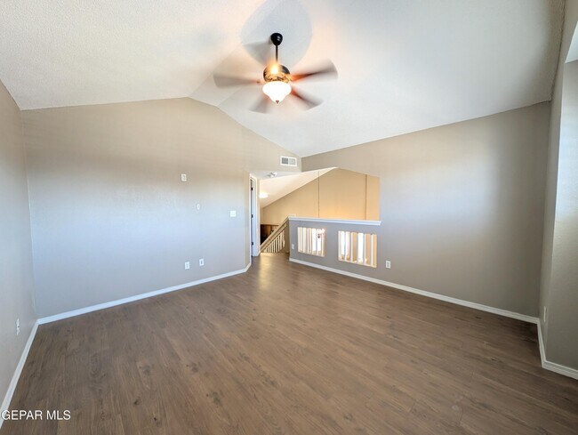 Building Photo - 12145 Sun Arbor Pl