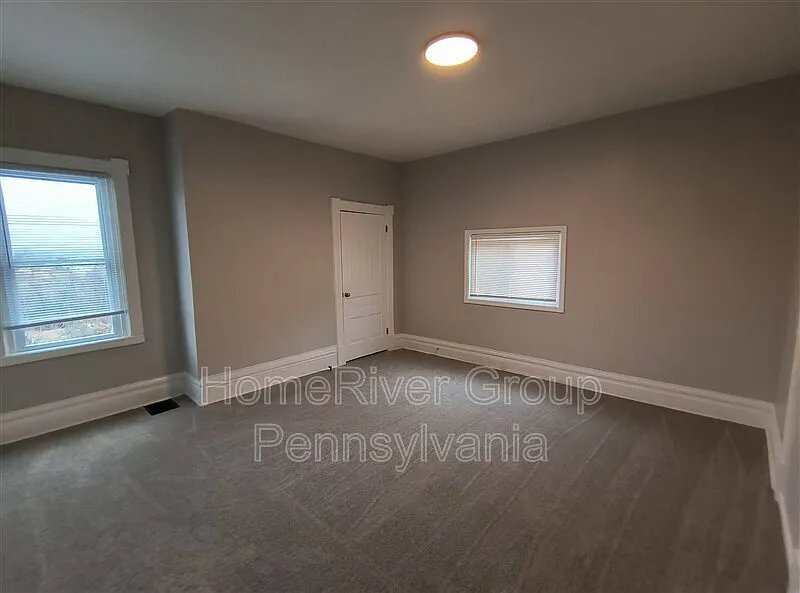 Building Photo - 935 Manton Wy