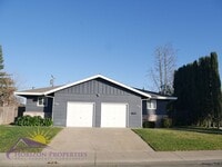 Building Photo - 2 Bed 1 Bath 827 Sq. Ft. Citrus Heights Duplex in Sunrise Estates