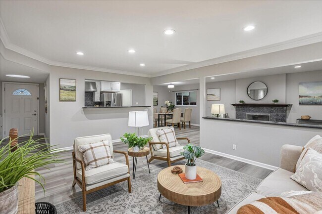 Building Photo - Charming 3-Bedroom Home in Prime Cambrian ...