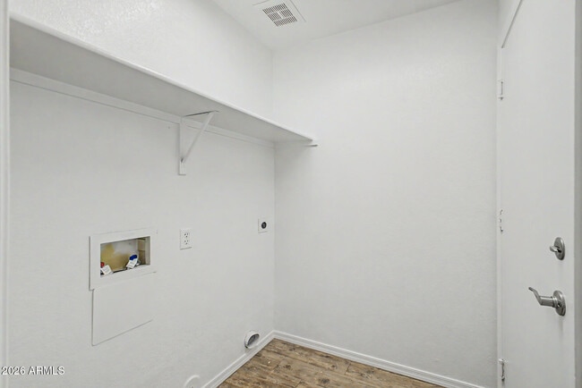Building Photo - 1211 N Jackson St