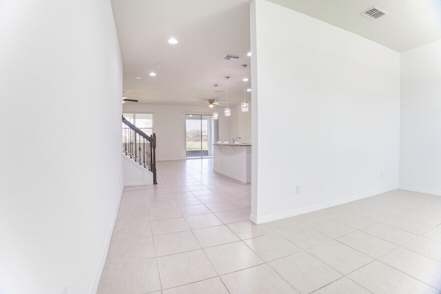Building Photo - 5270 Brydon Woods Cir