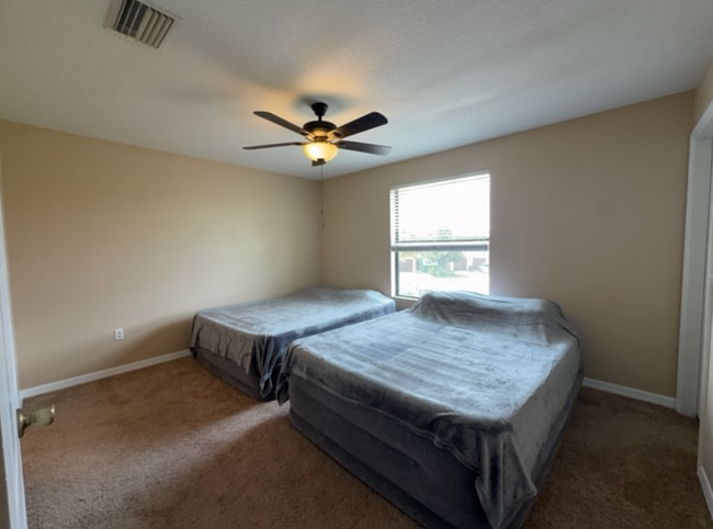 Building Photo - 2516 Oleander Lakes Dr