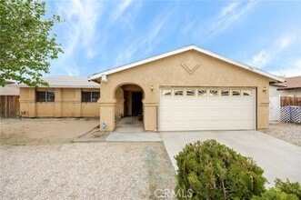 Building Photo - 10415 Buckboard Cir
