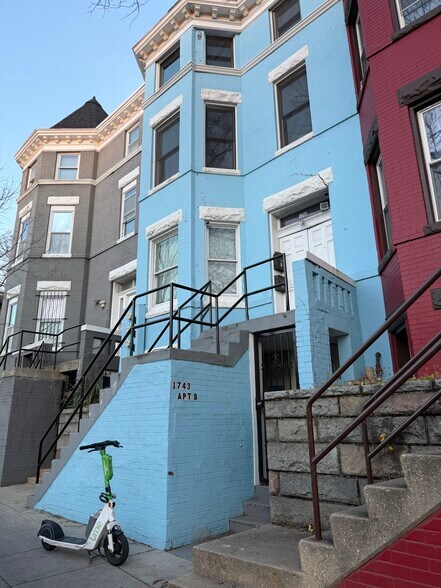 Building Photo - 1743 N Capitol St NE