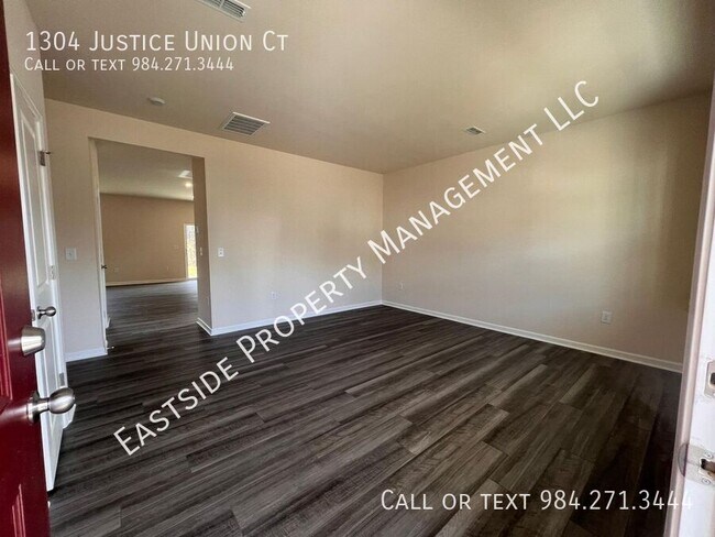 Building Photo - 1304 Justice Union Ct