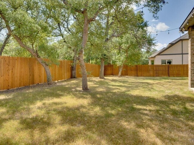 Building Photo - 4504 Tanglewood Estates Dr