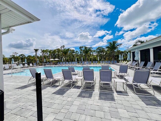 Building Photo - 8794 St Kitts Cir