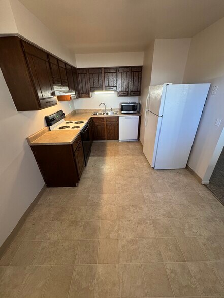 Kitchen - 376 Jefferson St