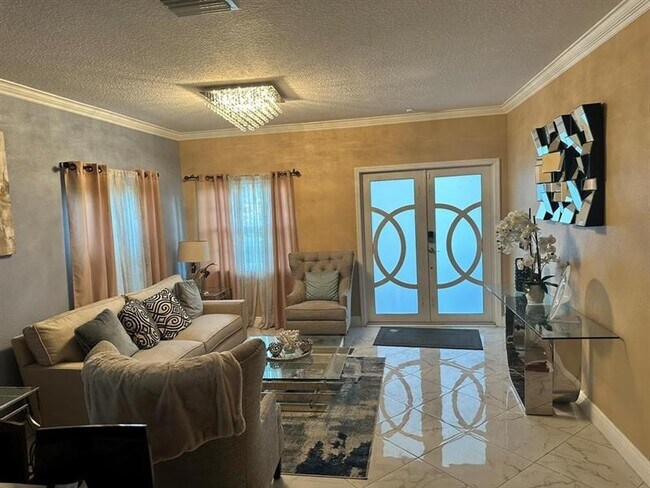 Building Photo - 9821 NW 22nd St